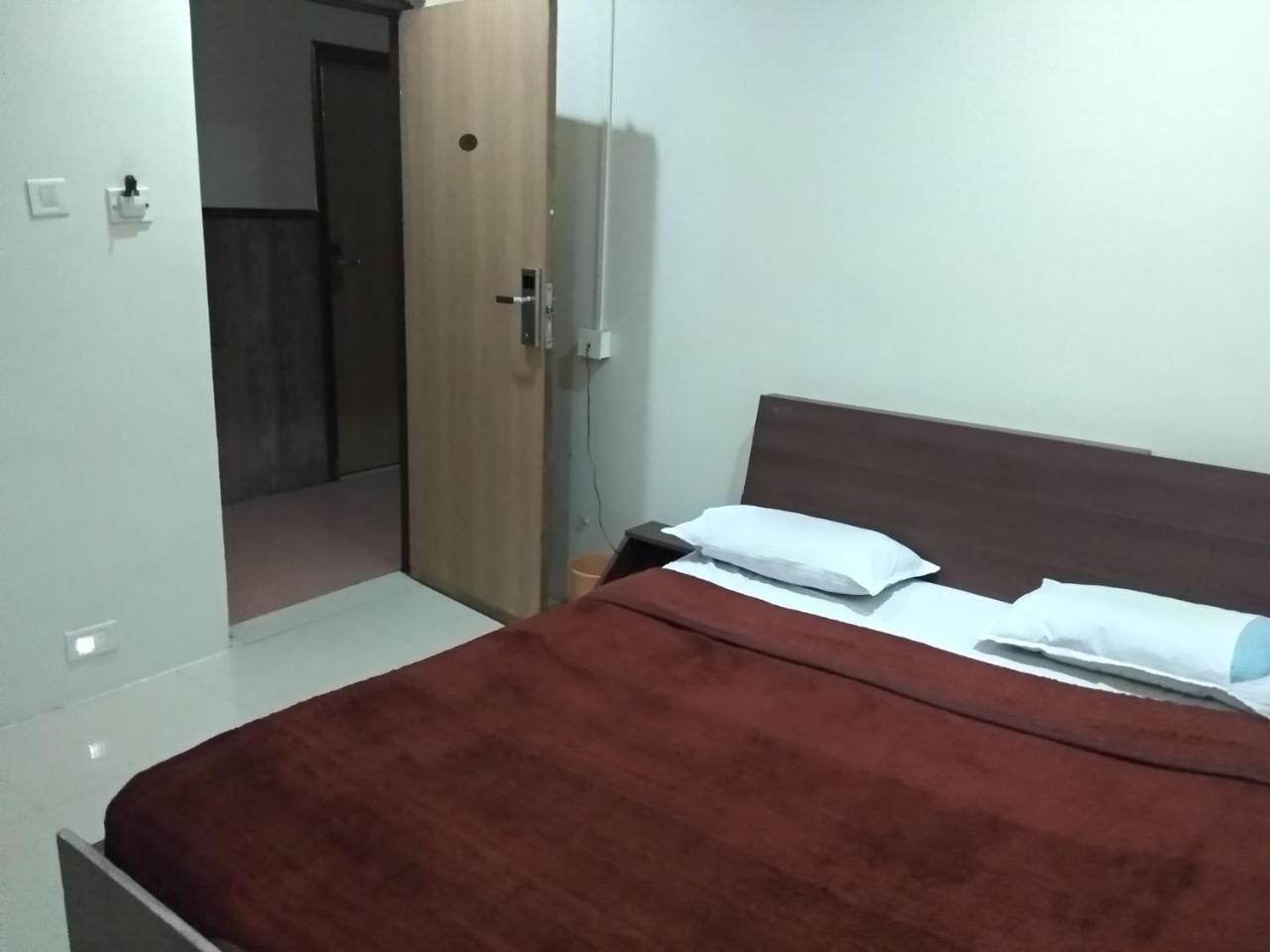 Sai Tirumala Residency Tirupati Exterior foto